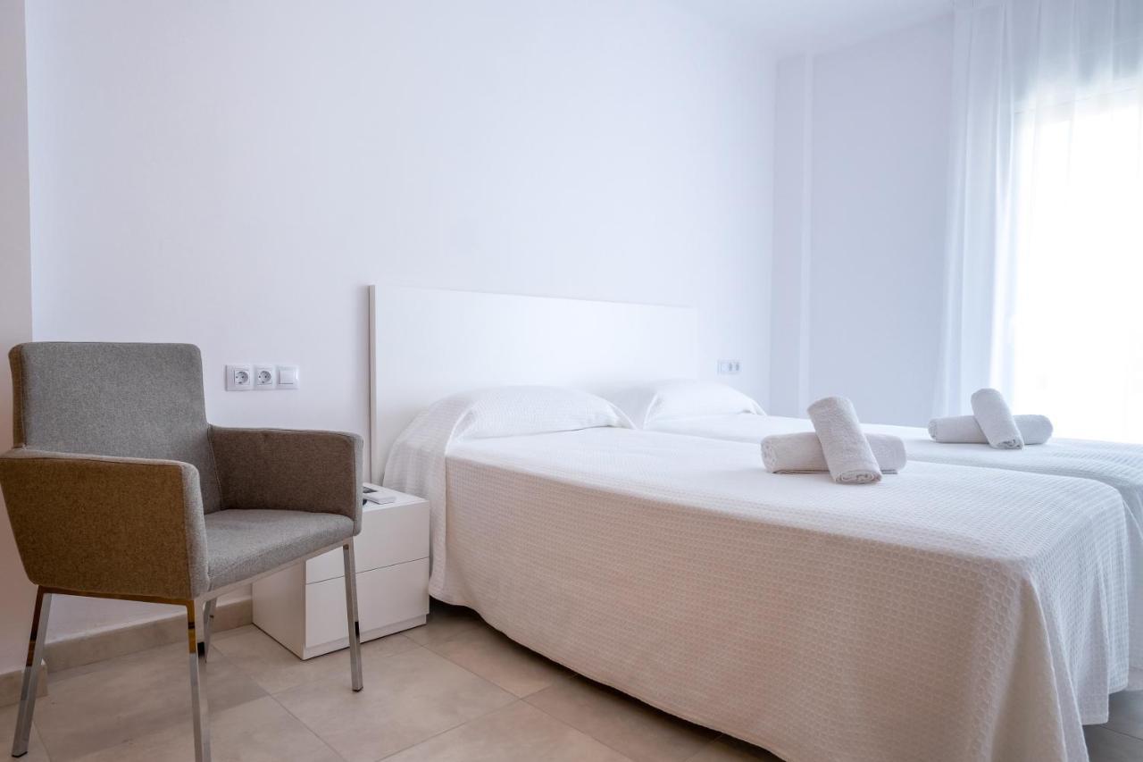 Sal Mar Suites ซานตาเอวเลเรียเดสริว ภายนอก รูปภาพ