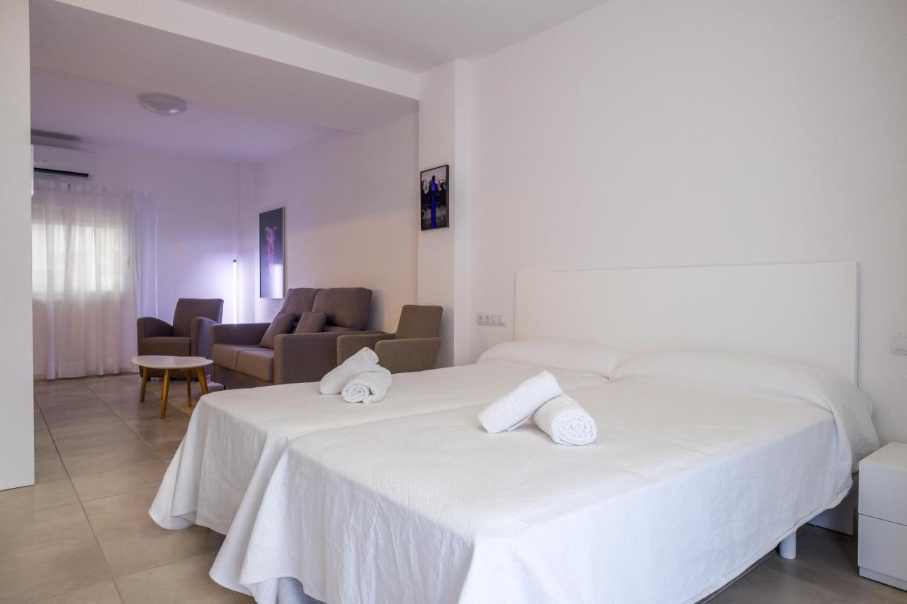 Sal Mar Suites ซานตาเอวเลเรียเดสริว ภายนอก รูปภาพ